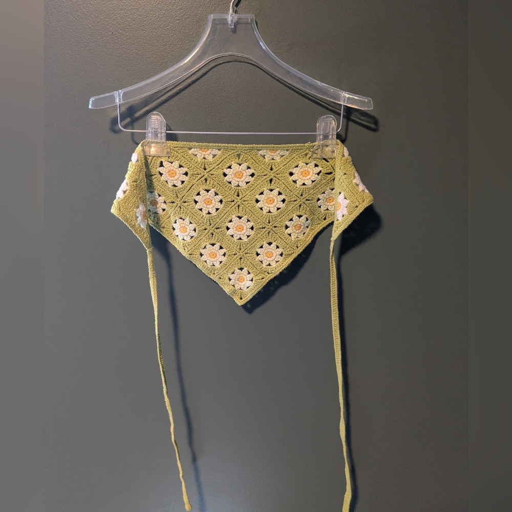 Green Crochet Daisy Bandana